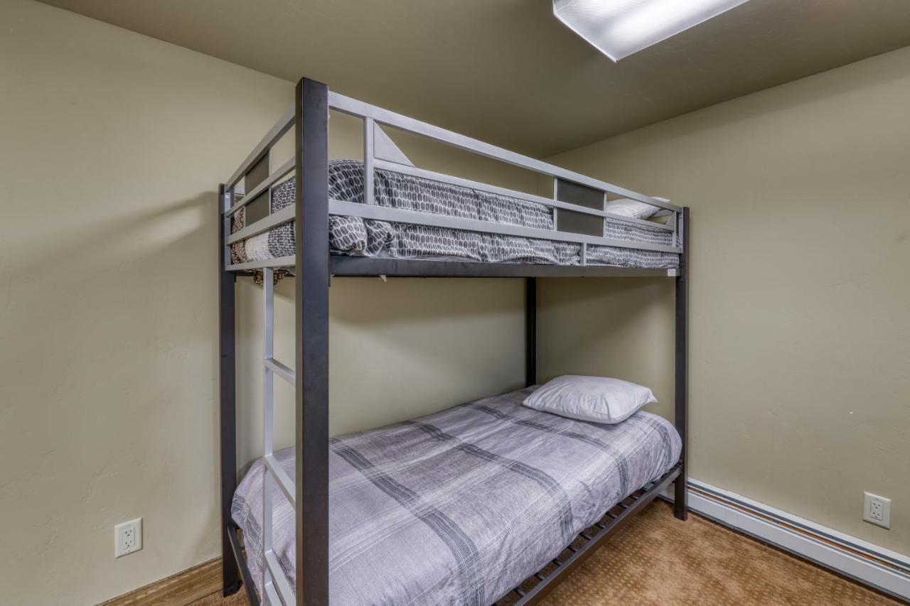 615 Oro Grande Apartment
